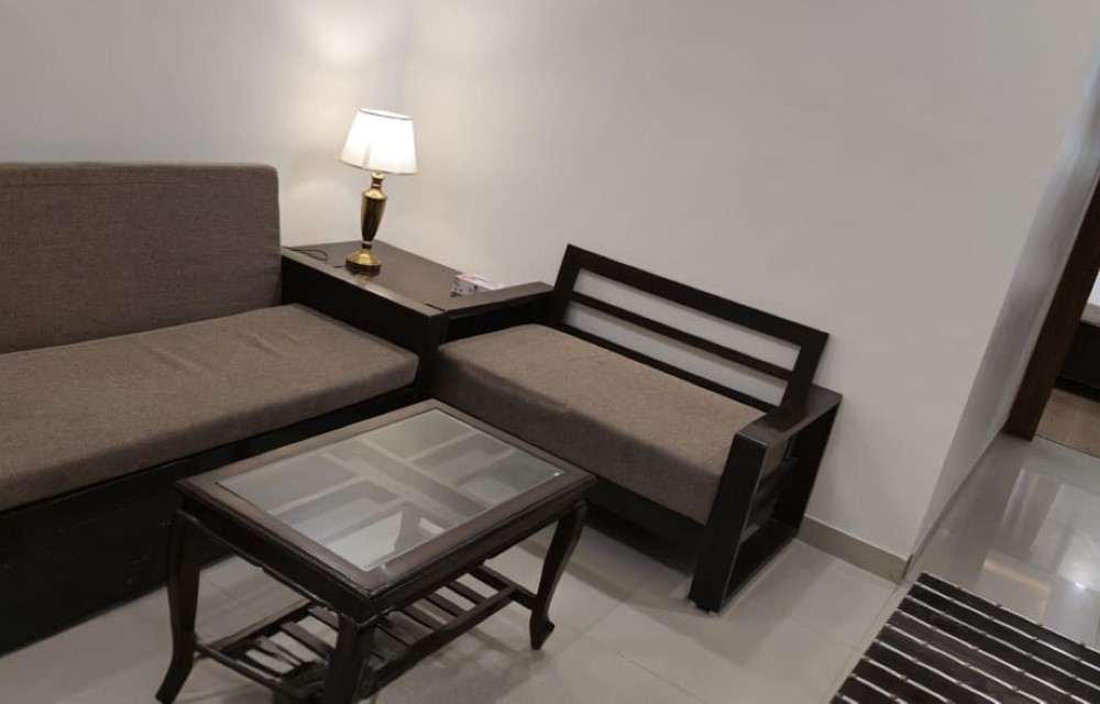 Aloha Apartment by Alka