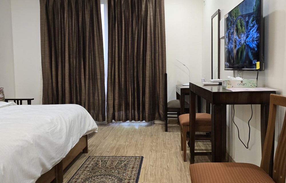 Aloha Apartment by Alka