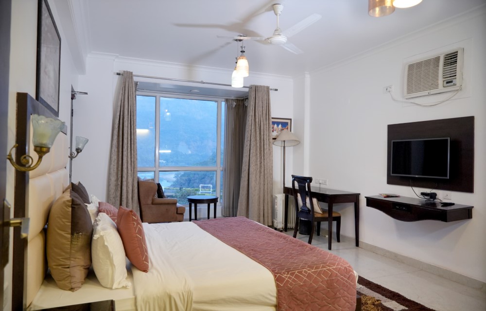 Aloha Apartment by Alka Image's