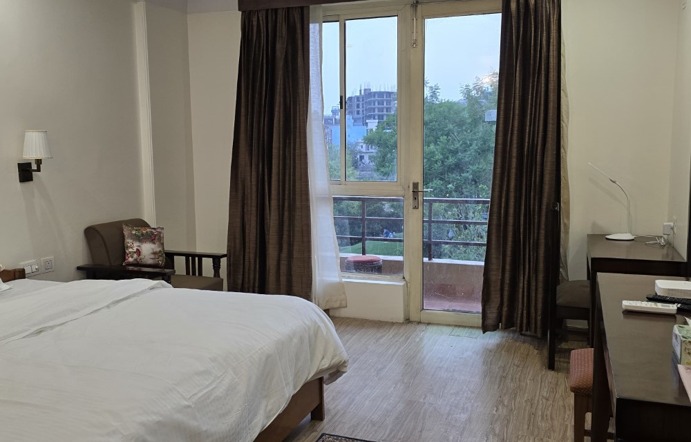 Aloha Apartment by Alka Image's