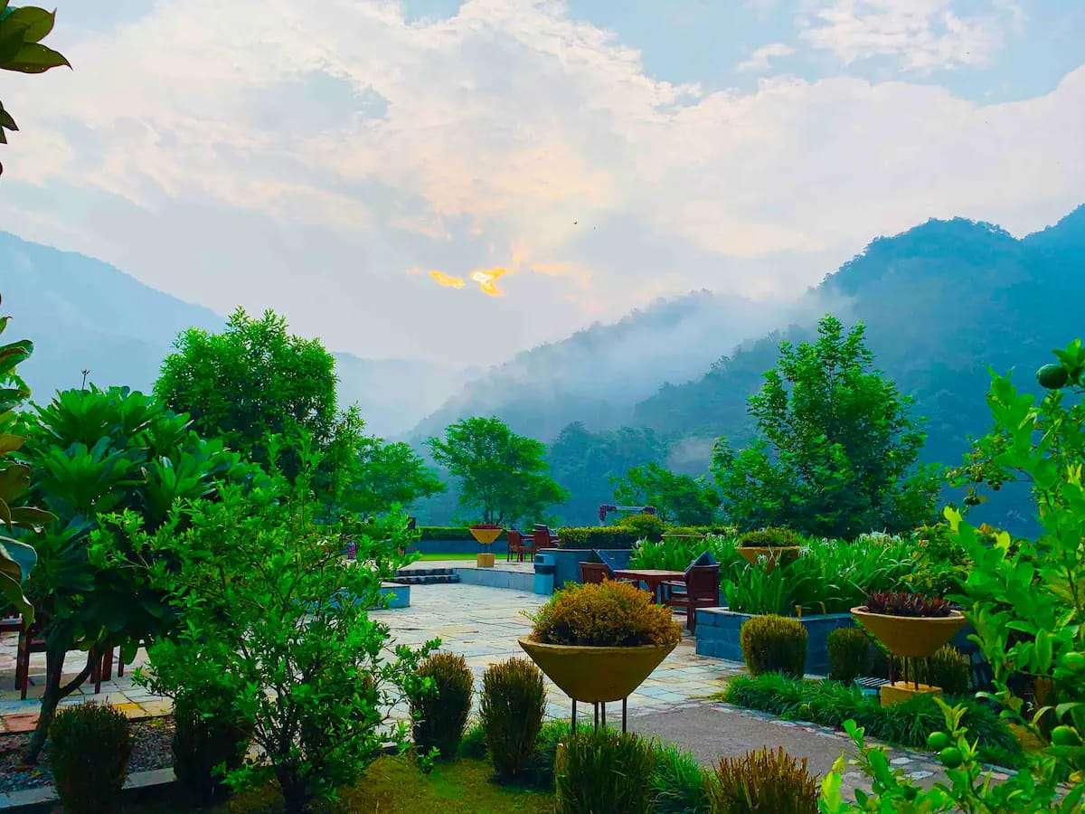 Aloha Apartment by Alka