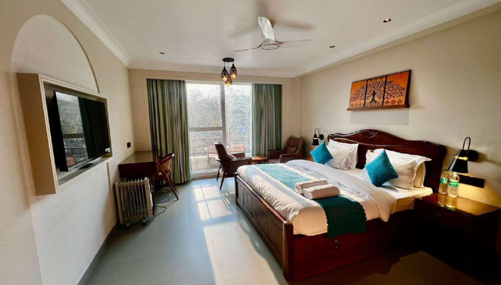 Aloha Apartment by Alka